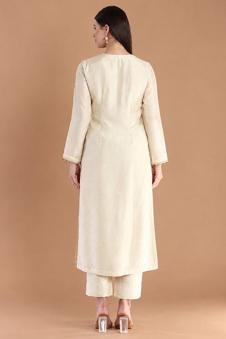 Ivory Dola Silk Zardosi Embroidered Kurta Set by ESSENCE by Nandini Thakkar at Pernia's Pop Up Shop