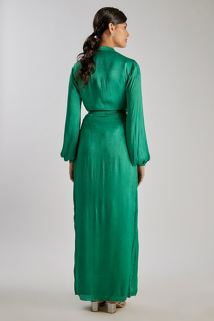 Green Satin Chiffon & Bemberg Co-Ord Set by Essay by Sumedha Agrawal at Pernia's Pop Up Shop