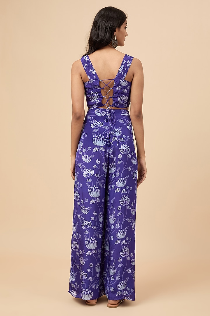 Blue Natural Crepe Floral Printed Co-Ord Set by Essay by Sumedha Agrawal at Pernia's Pop Up Shop