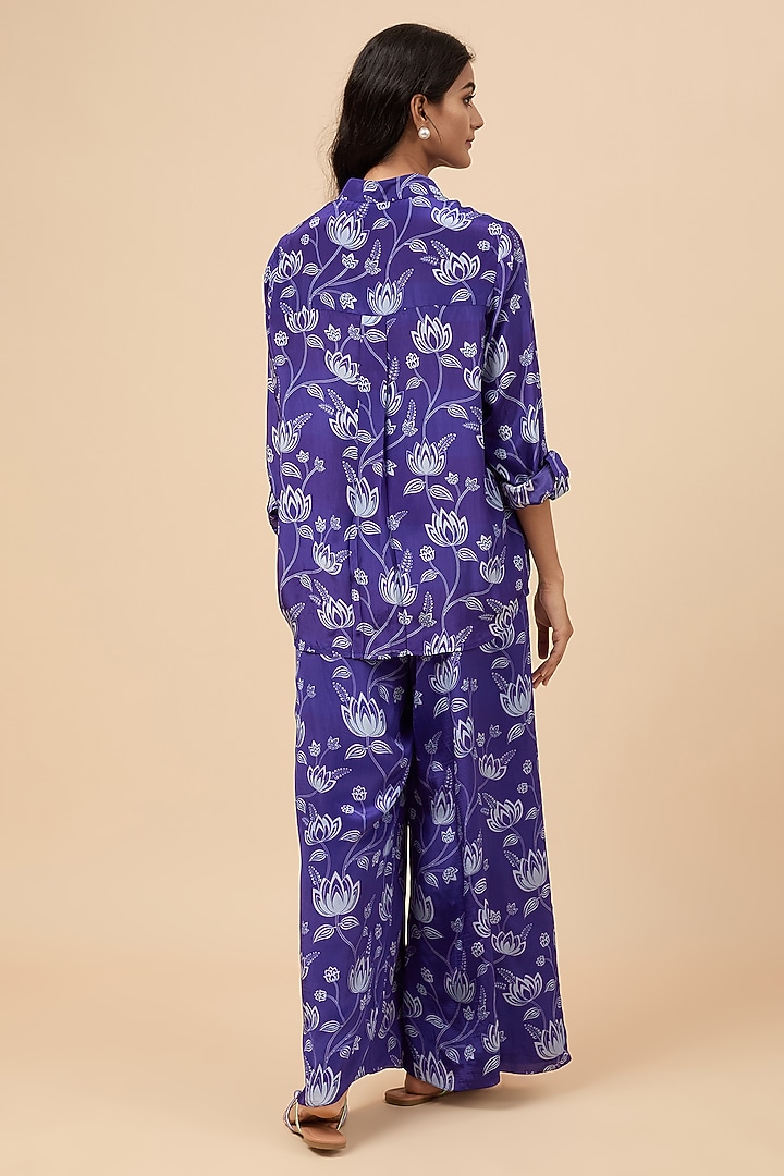 Blue Natural Crepe Floral Printed Co-Ord Set by Essay by Sumedha Agrawal at Pernia's Pop Up Shop