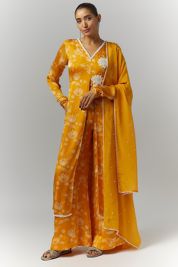 Yellow Organza Satin Floral Printed & Hand Embroidered Kurta Set by Essay by Sumedha Agrawal at Pernia's Pop Up Shop