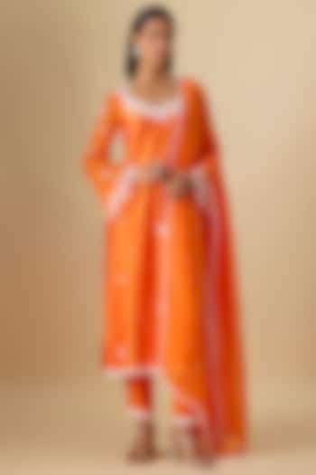 Orange Silk Chanderi Pearl Hand Embroidered Kurta Set by Essay by Sumedha Agrawal at Pernia's Pop Up Shop