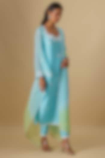 Blue Silk Chanderi Pearl Hand Embroidered Kurta Set by Essay by Sumedha Agrawal at Pernia's Pop Up Shop