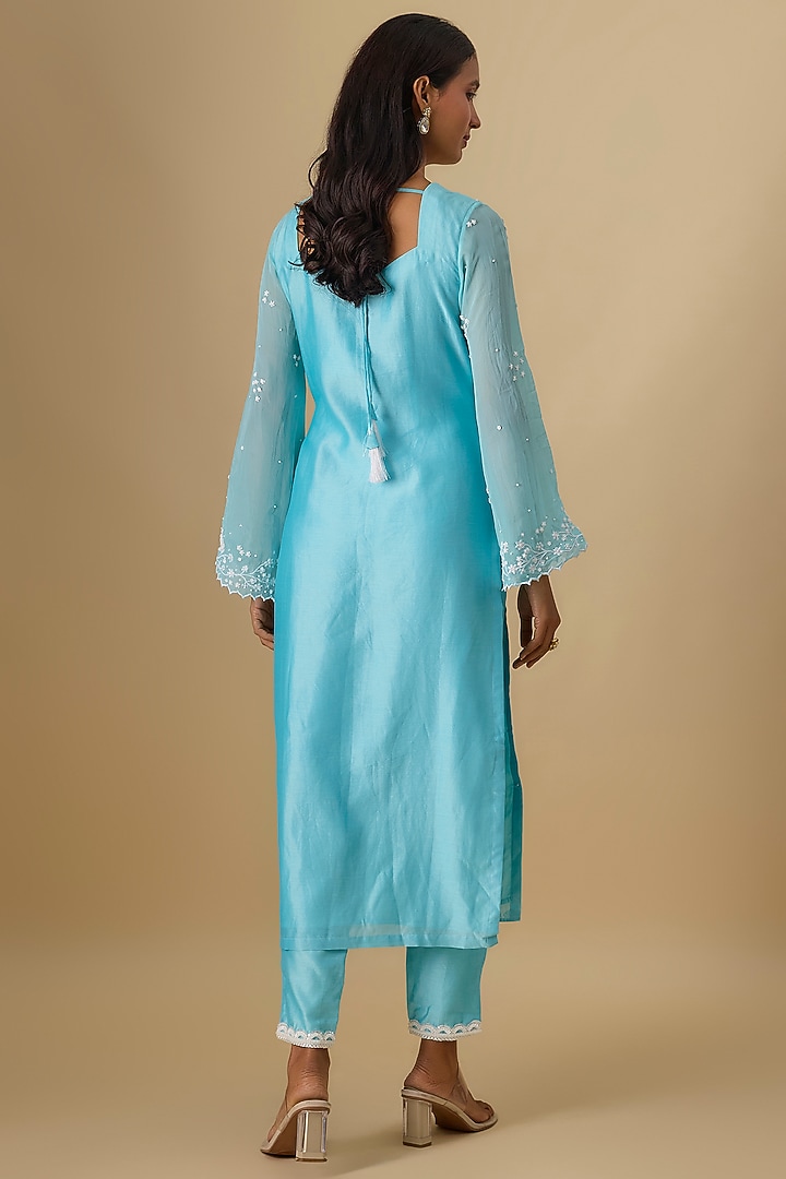 Blue Silk Chanderi Pearl Hand Embroidered Kurta Set by Essay by Sumedha Agrawal at Pernia's Pop Up Shop