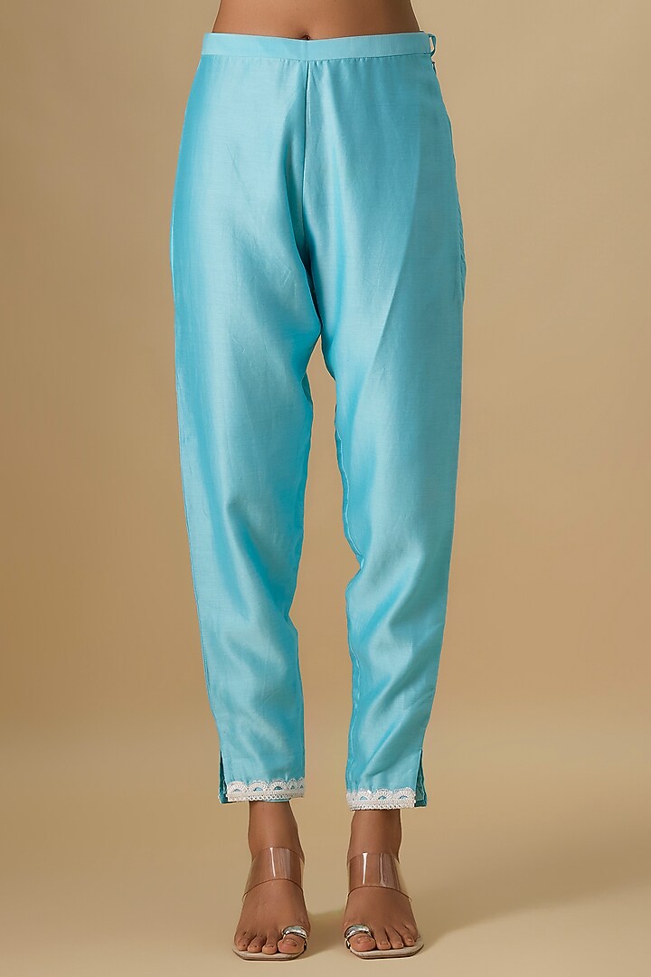 Blue Silk Chanderi Pearl Hand Embroidered Kurta Set by Essay by Sumedha Agrawal at Pernia's Pop Up Shop