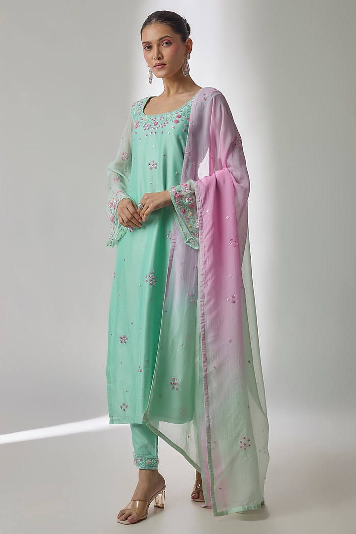 Mint Green Silk Chanderi Hand Embroidered Kurta Set by Essay by Sumedha Agrawal at Pernia's Pop Up Shop