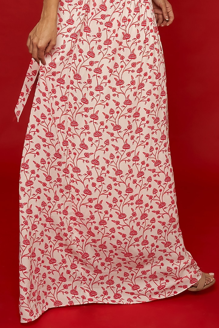 White & Red Double Georgette Floral Printed Kaftan Set by Essay by Sumedha Agrawal at Pernia's Pop Up Shop