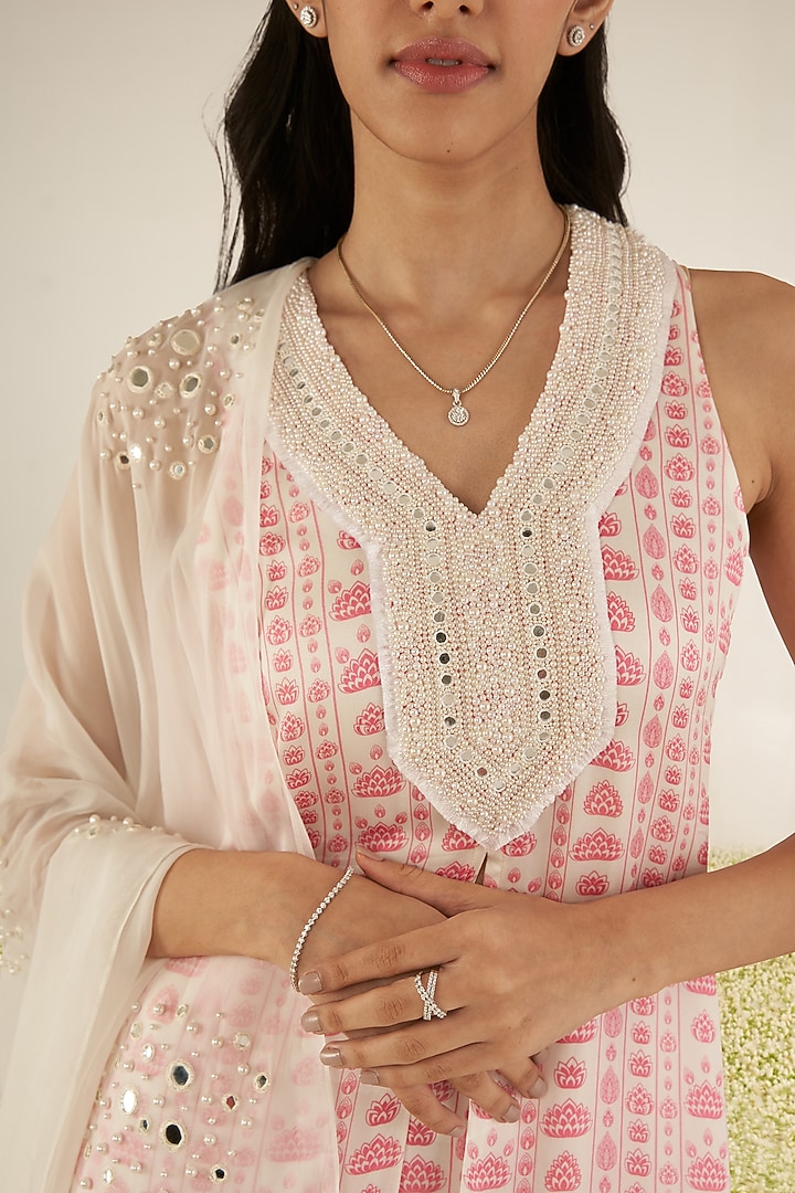 White Organza Satin Hand Embroidered & Floral Printed Striped Kurta Set by Essay by Sumedha Agrawal at Pernia's Pop Up Shop