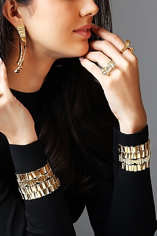Gold Plated Ripple Bracelet by ESS&NOI