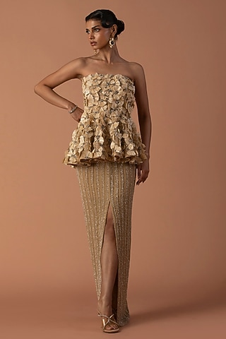 Peach Georgette & Tulle Swarovski Embellished Skirt Set by Esha Sethi Thirani