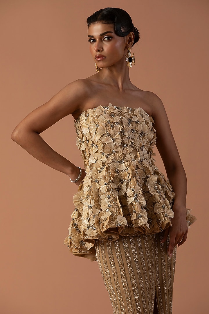 Peach Georgette & Tulle Swarovski Embellished Skirt Set by Esha Sethi Thirani at Pernia's Pop Up Shop