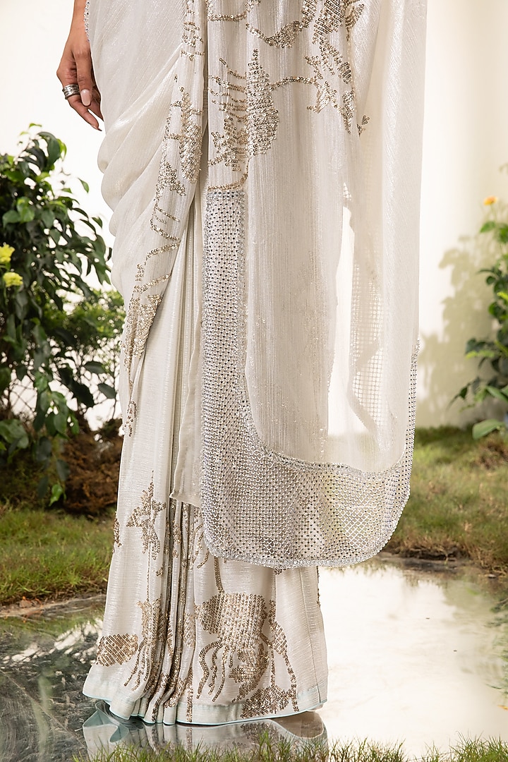 Ivory Chiffon Pre-Stitched Bridal Saree Set by Esha Sethi Thirani at Pernia's Pop Up Shop