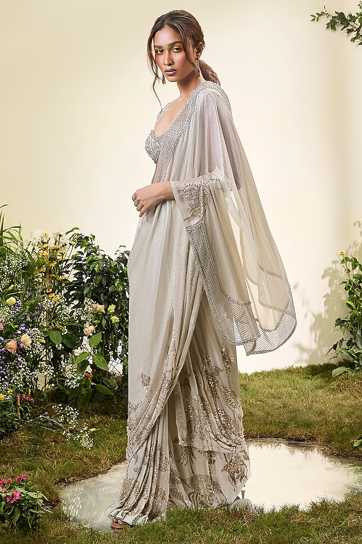 Ivory Chiffon Pre-Stitched Bridal Saree Set by Esha Sethi Thirani at Pernia's Pop Up Shop