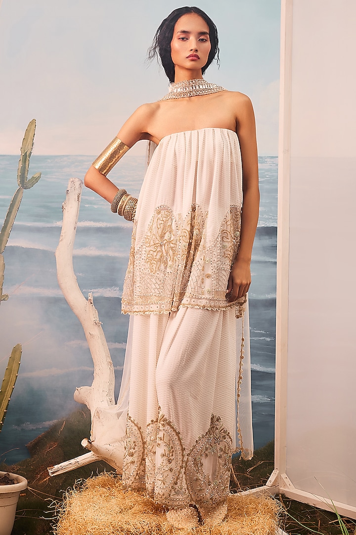 Ivory Georgette Geometric Embroidered Co-Ord Set by Esha Sethi Thirani at Pernia's Pop Up Shop