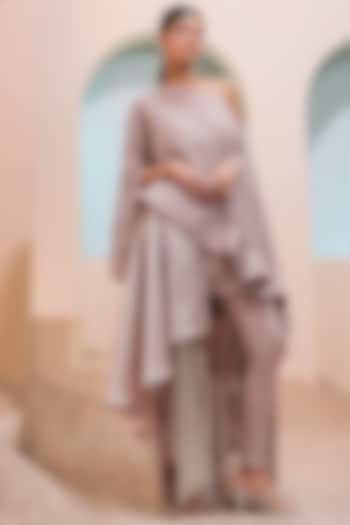 Burnt Pink Chiffon & Satin Kaftan Set by Esha Sethi Thirani at Pernia's Pop Up Shop