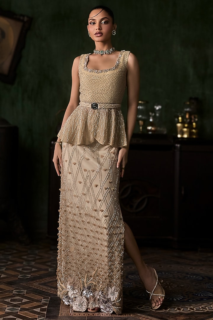 Sea Green Organza & Tulle 3D Petal Embroidered Skirt Set by Esha Sethi Thirani at Pernia's Pop Up Shop