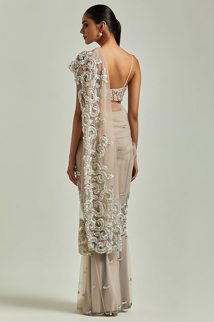 Pink Embroidered Reception Saree Set by Esha Sethi Thirani at Pernia's Pop Up Shop