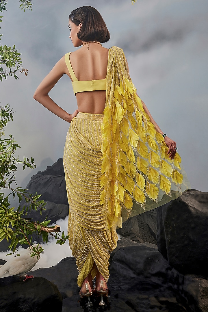 Yellow Georgette & Crepe Swarovski Draped Bridal Saree Set by Esha Sethi Thirani at Pernia's Pop Up Shop