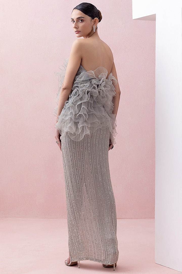 Grey Georgette Skirt Set by Esha Sethi Thirani at Pernia's Pop Up Shop