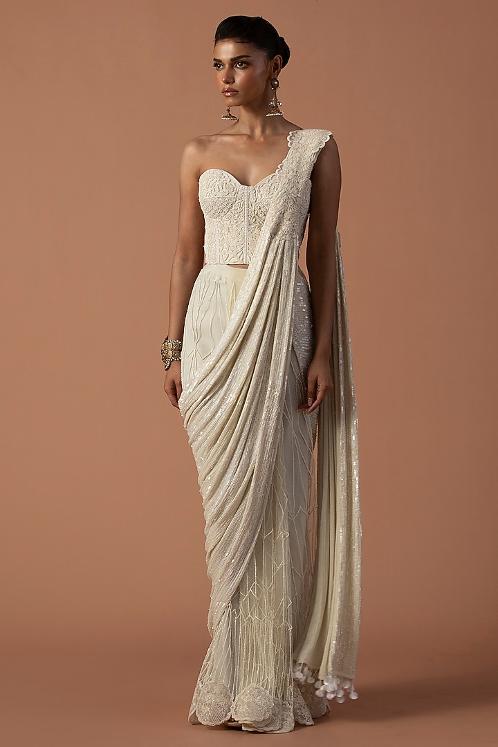 Ivory Georgette Lace Embroidered Pre-Stitched Bridal Saree Set by Esha Sethi Thirani at Pernia's Pop Up Shop