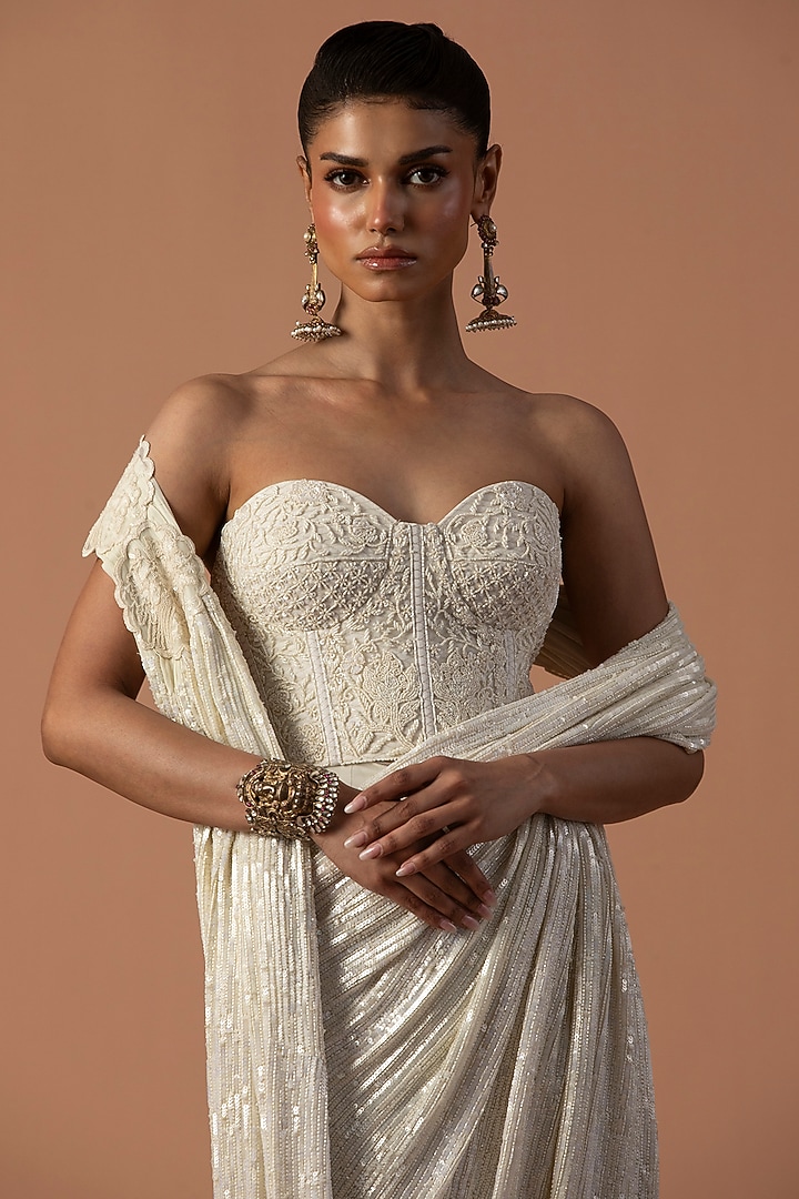 Ivory Georgette Lace Embroidered Pre-Stitched Bridal Saree Set by Esha Sethi Thirani at Pernia's Pop Up Shop