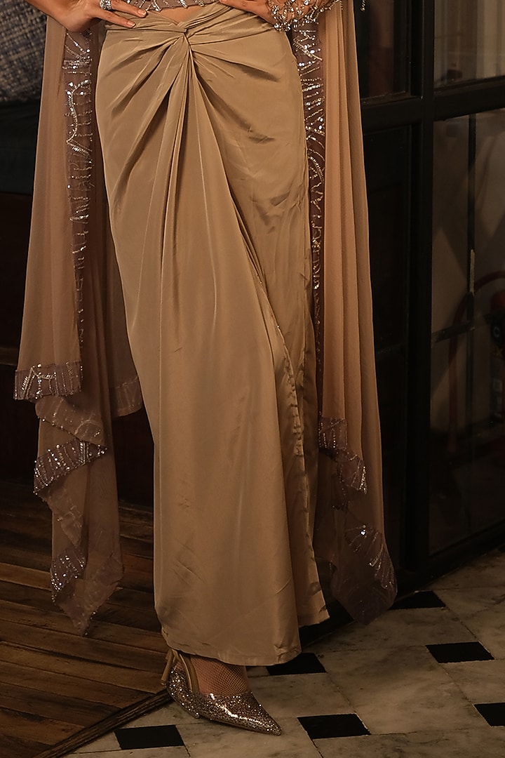 Nude Net Embroidered Cape Set by Suda by Esha Amin at Pernia's Pop Up Shop