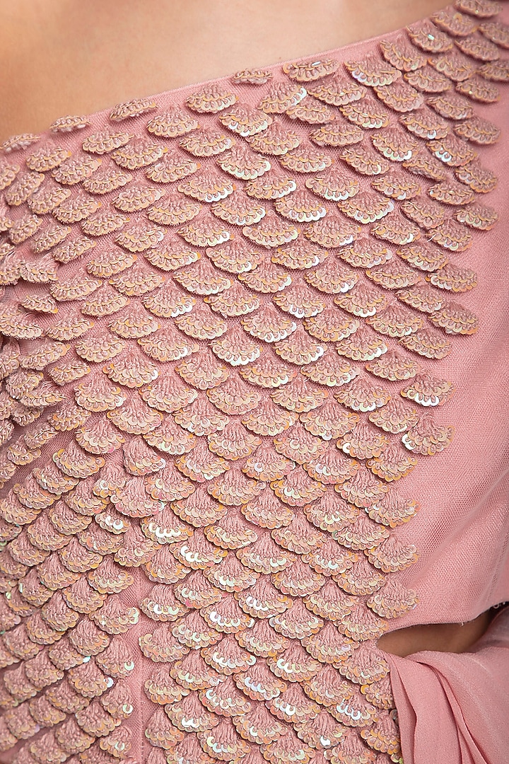 Brandy rose embroidered Wedding Lehenga set by Eshaani Jayaswal at Pernia's Pop Up Shop
