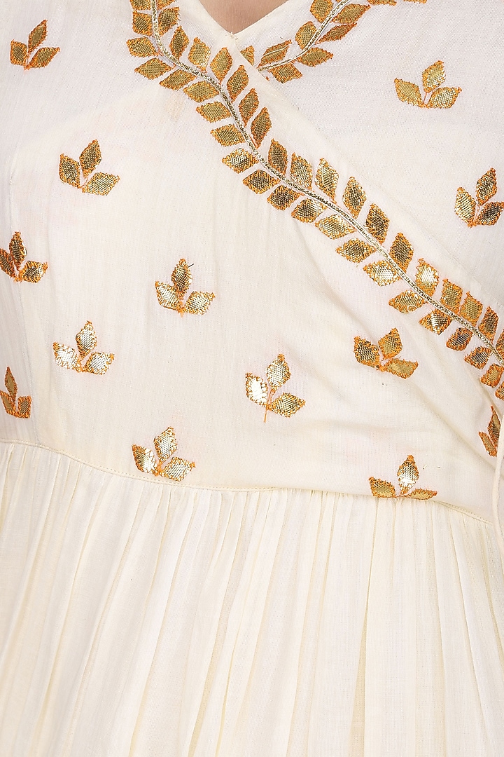 Off white embroidered anarkali available only at Pernia's Pop Up Shop.