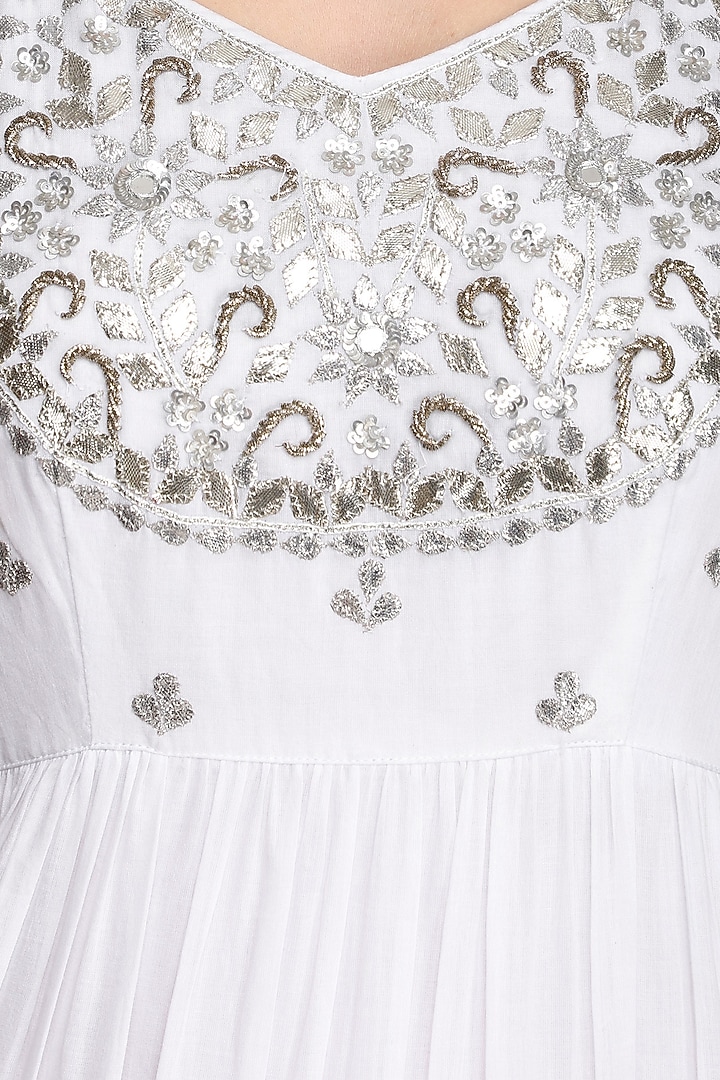 White embroidered anarkali gown available only at Pernia's Pop Up Shop.