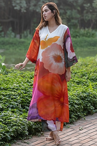 Ivory Viscose & Modal Digital Printed Kurta Set by ETAR