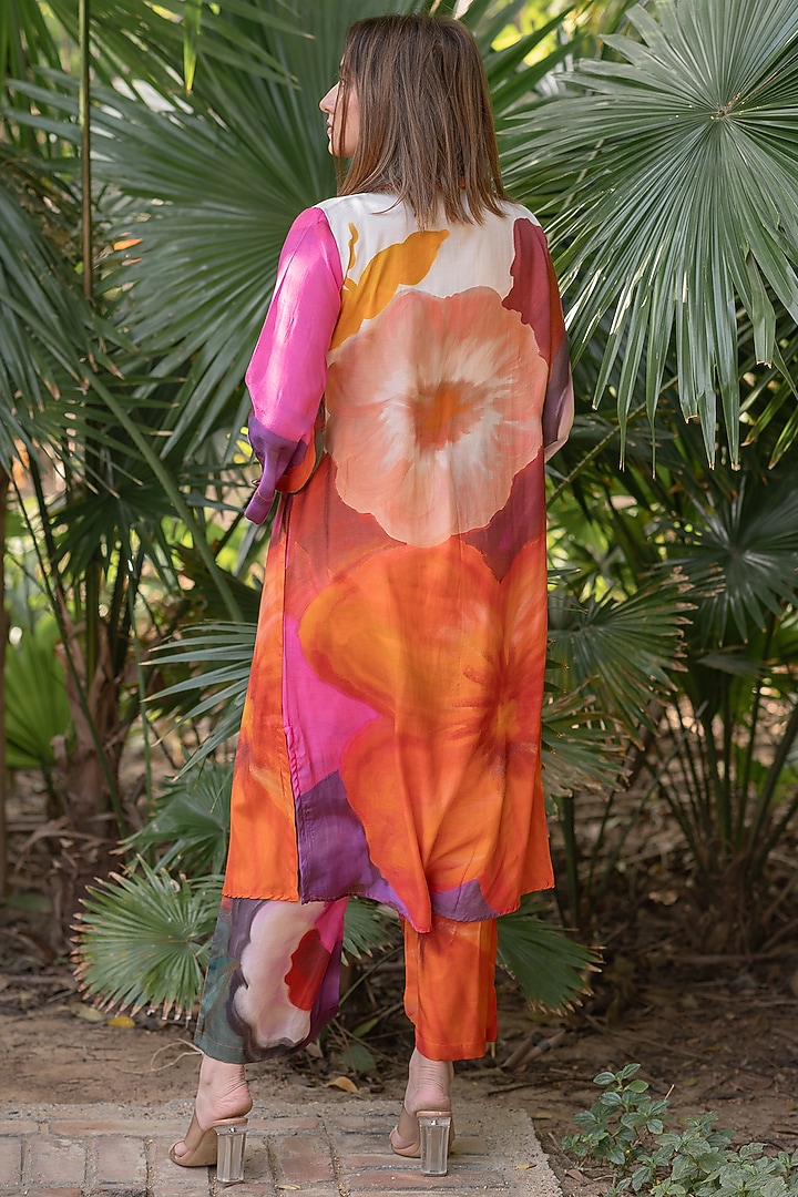 Ivory Viscose & Modal Digital Printed Kurta Set by ETAR at Pernia's Pop Up Shop