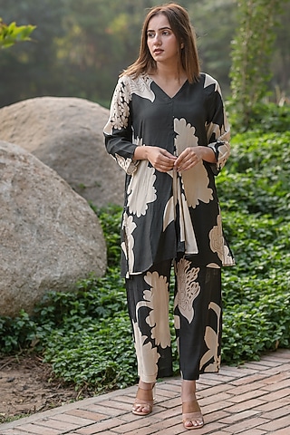 Black Viscose & Modal Digital Printed Kurta Set by ETAR