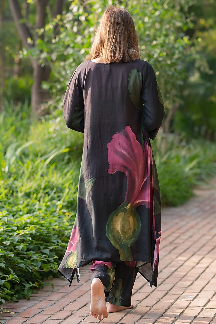 Black Viscose & Modal Digital Printed Kurta Set by ETAR at Pernia's Pop Up Shop