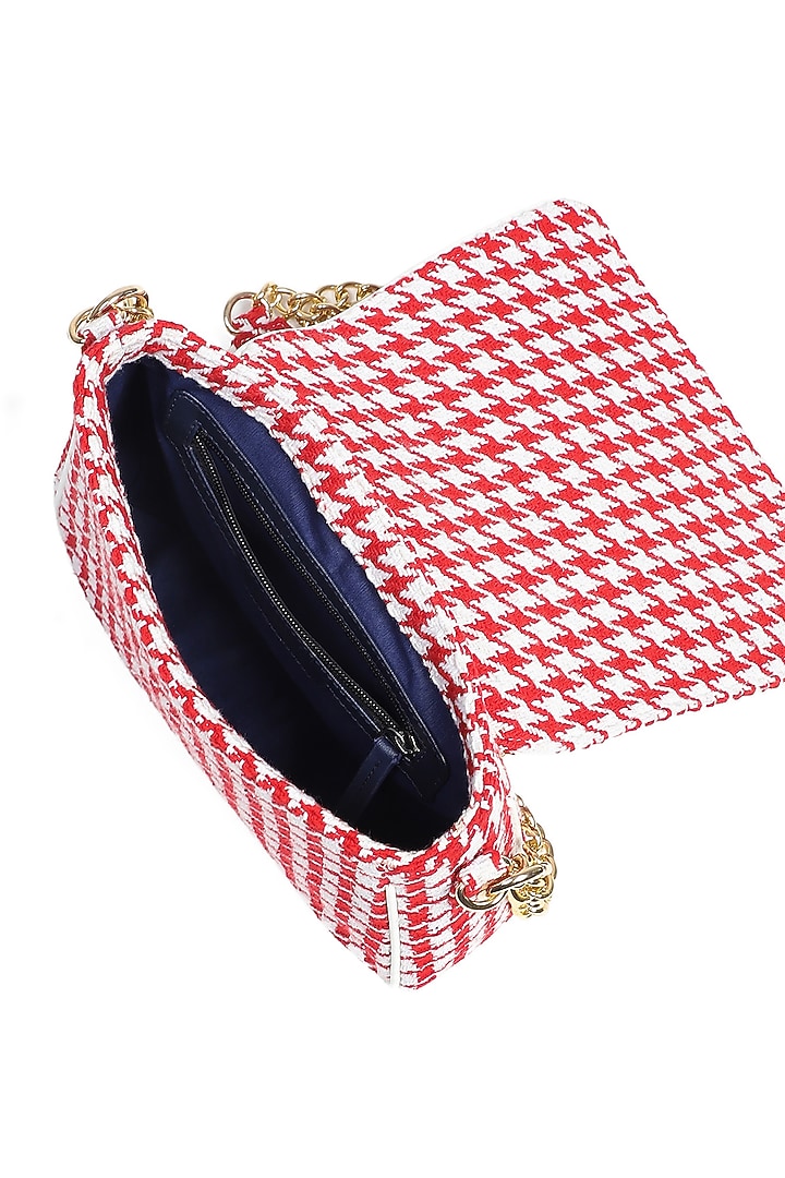 Red Woven Cotton Handbag by Etcetera at Pernia's Pop Up Shop
