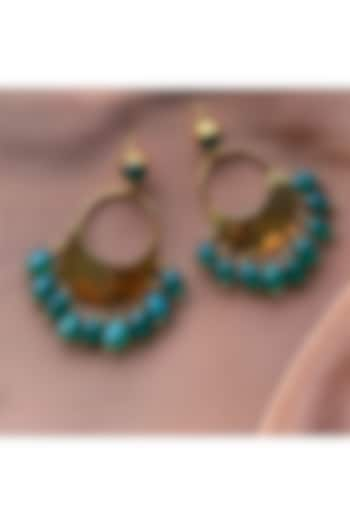 Gold Finish Emerald Dangler Earrings In Sterling Silver by Eterno India