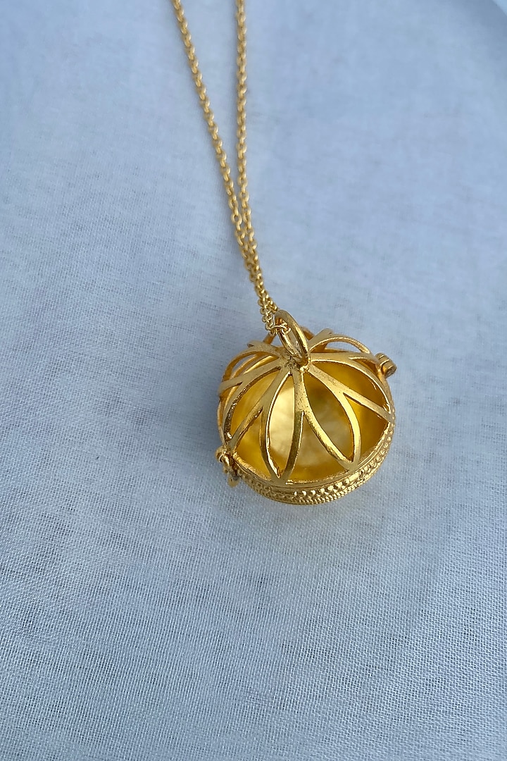 Gold Finish Mannat Pendant Necklace In Sterling Silver by Eterno India at Pernia's Pop Up Shop