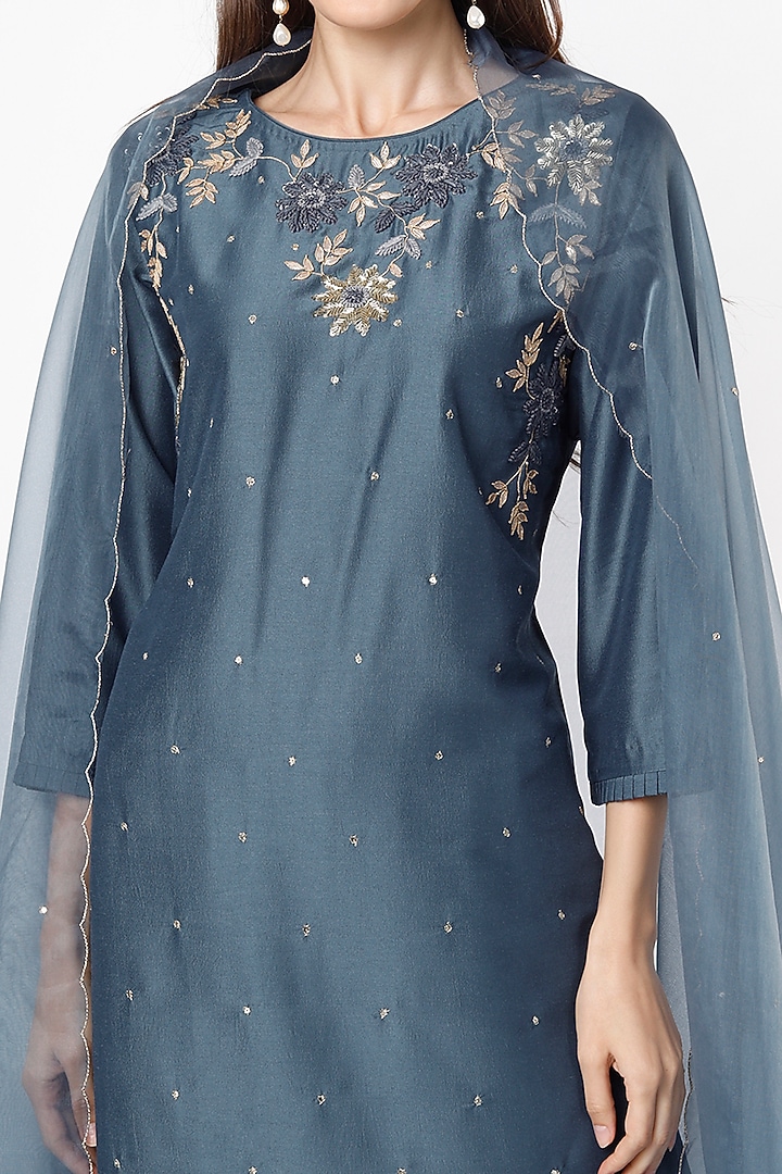 Teal Blue Embroidered Kurta Set by Euphoria at Pernia's Pop Up Shop