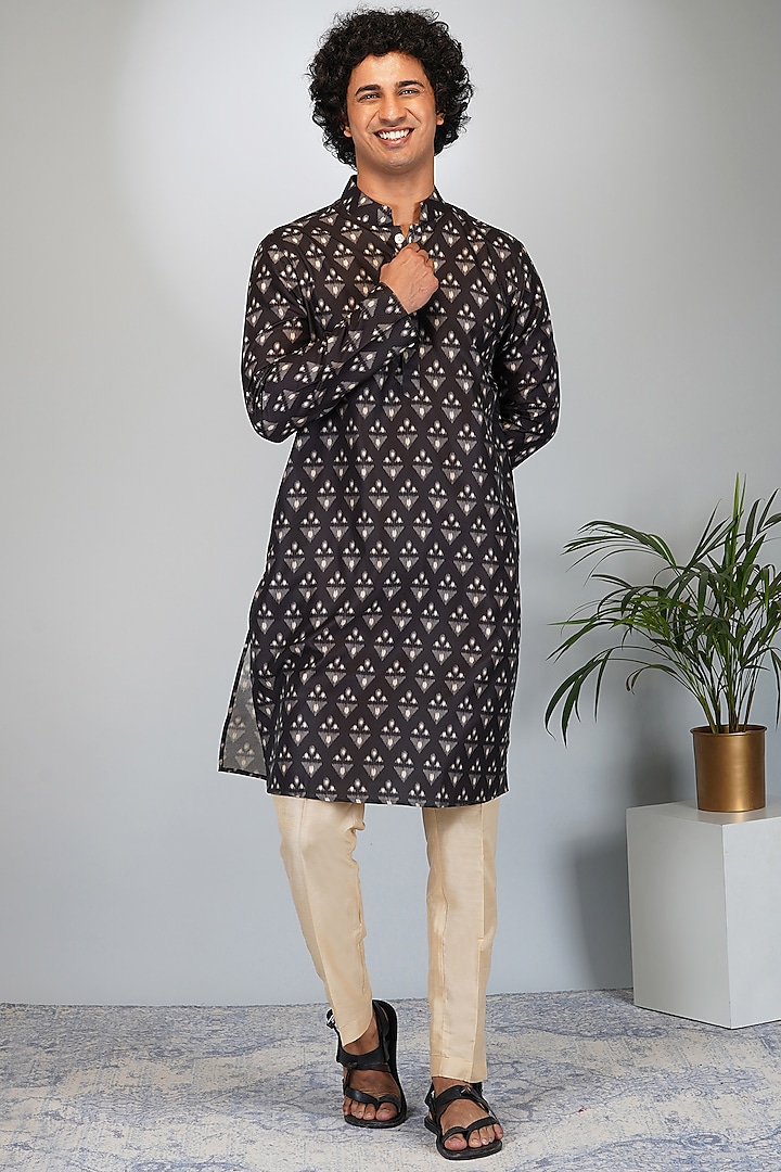 Black Silk Printed Kurta Set by Eleven Brothers