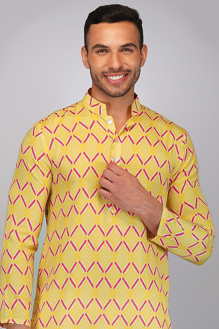 Sunshine Yellow Raw Silk Printed Kurta by Eleven Brothers at Pernia's Pop Up Shop