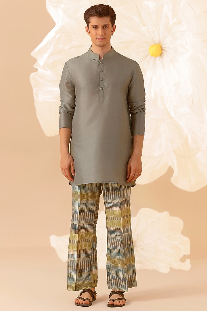 Green Silk Handcrafted Printed Kurta by Eleven Brothers at Pernia's Pop Up Shop