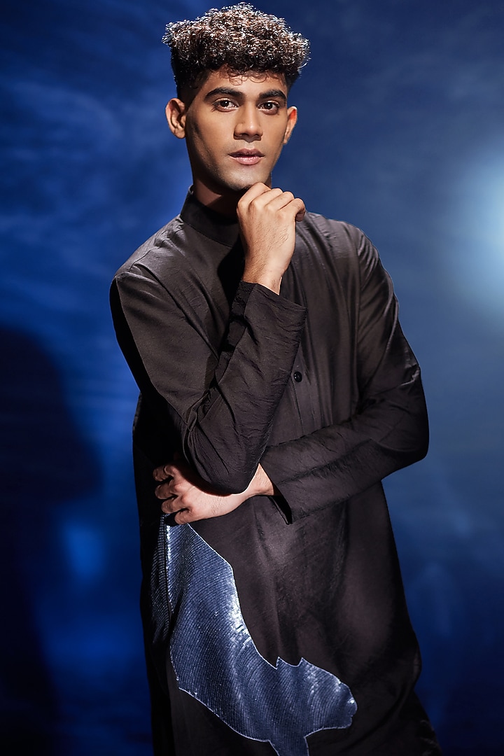Black Chanderi Hand Embroidered Kurta Set by Eleven Brothers at Pernia's Pop Up Shop