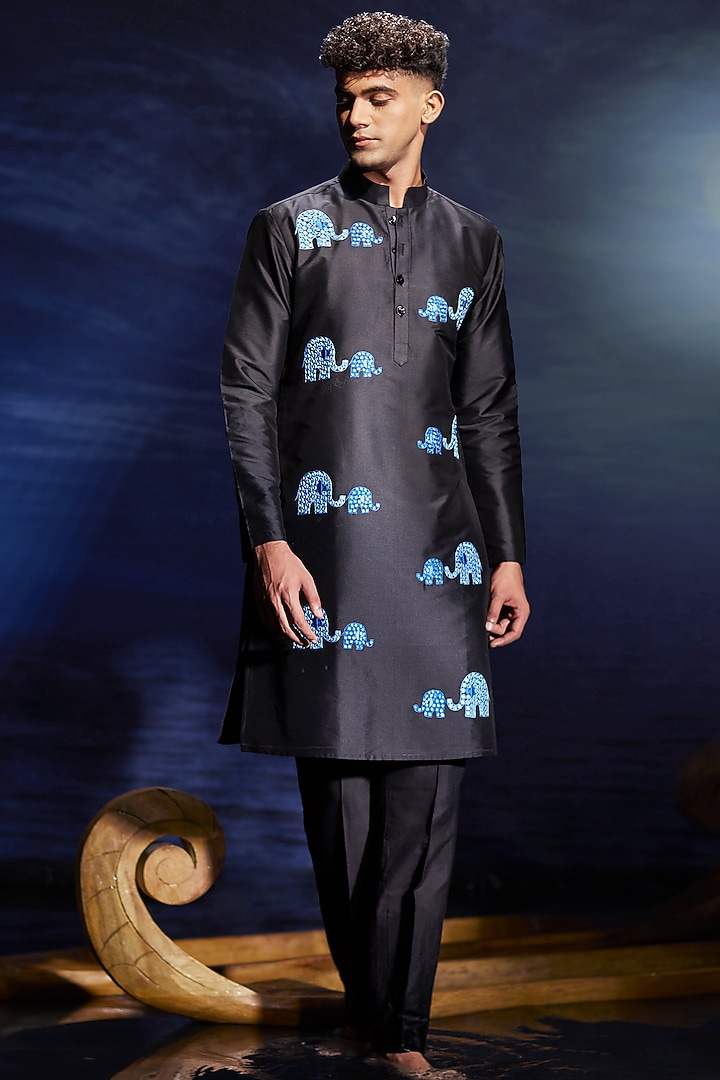 Black Taffeta Silk Mirror Hand Embroidered Kurta Set by Eleven Brothers at Pernia's Pop Up Shop