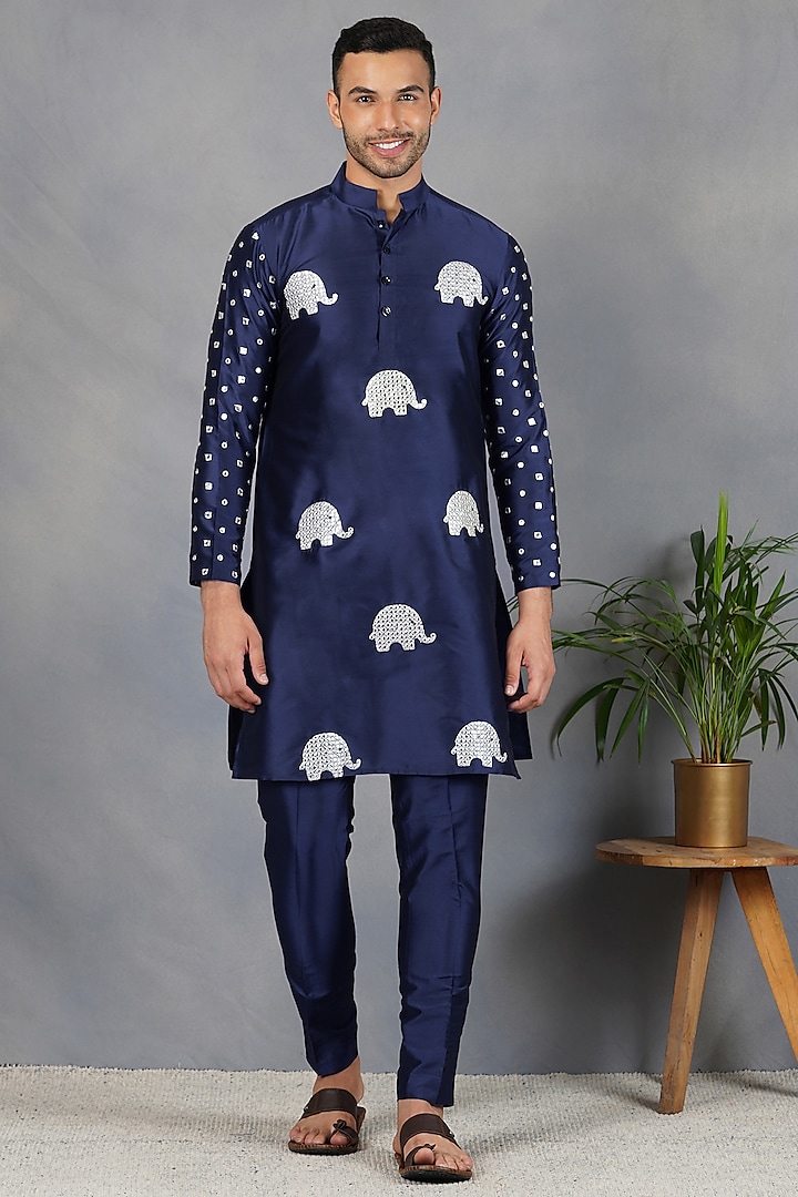 Navy Blue Silk Kurta Set With Foil Mirror Work by Eleven Brothers