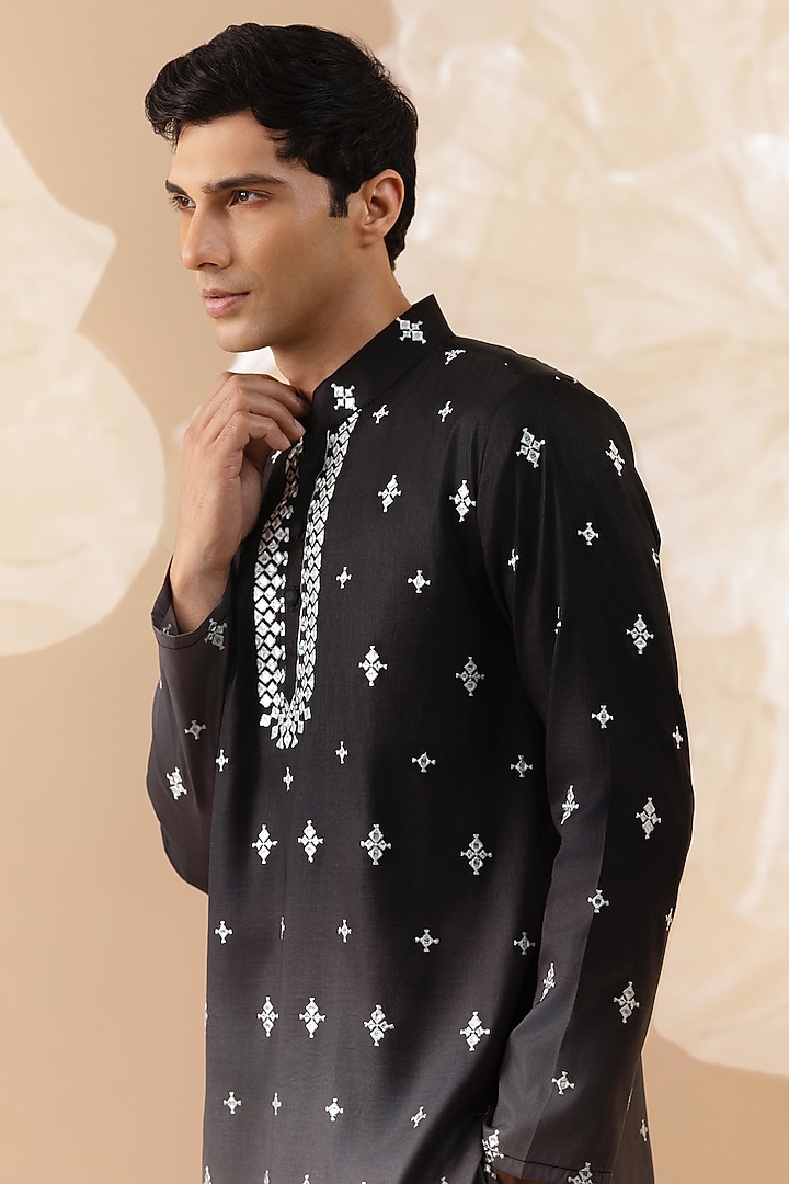 Black Silk Mirror Hand Embroidered Kurta Set by Eleven Brothers at Pernia's Pop Up Shop