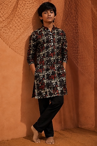 Black Silk Printed Kurta Set For Boys by Eleven Brothers Kiids