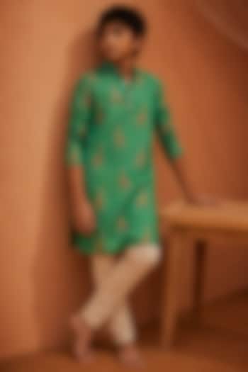 Green Silk Printed Kurta Set For Boys by Eleven Brothers Kiids at Pernia's Pop Up Shop