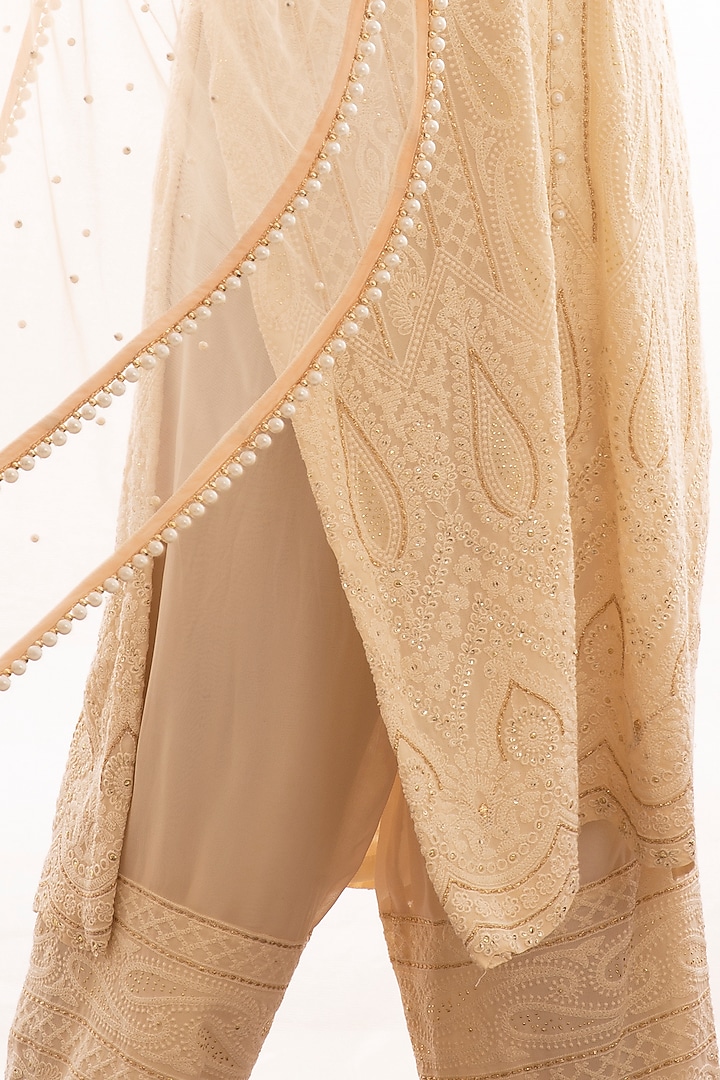 Nude Chikankari Embroidered Kurta Set by EVRA BY NIKITA KHURANA at Pernia's Pop Up Shop