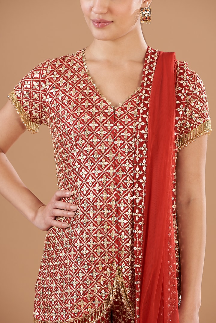 Red Georgette Embroidered Kurta Set by EVRA BY NIKITA KHURANA at Pernia's Pop Up Shop