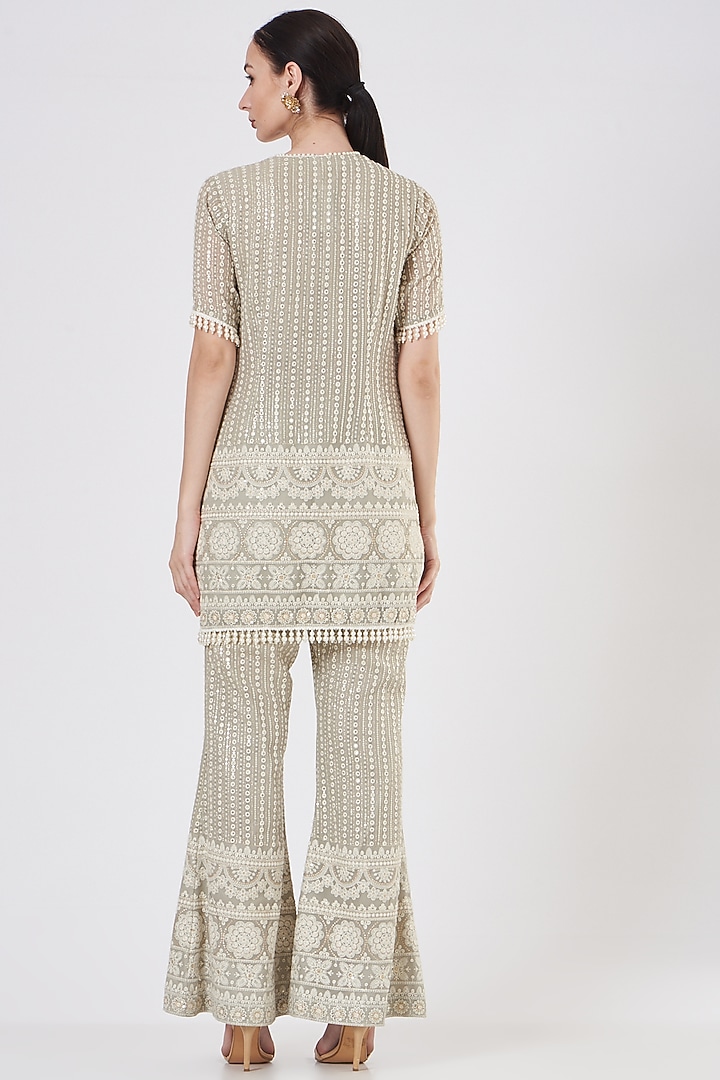 Grey Embroidered Kurta Set by EVRA BY NIKITA KHURANA at Pernia's Pop Up Shop