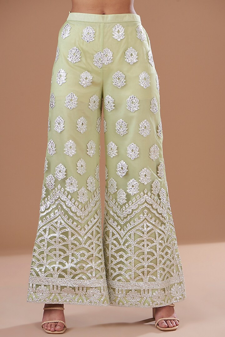 Green Net Embroidered Kurta Set by EVRA BY NIKITA KHURANA at Pernia's Pop Up Shop